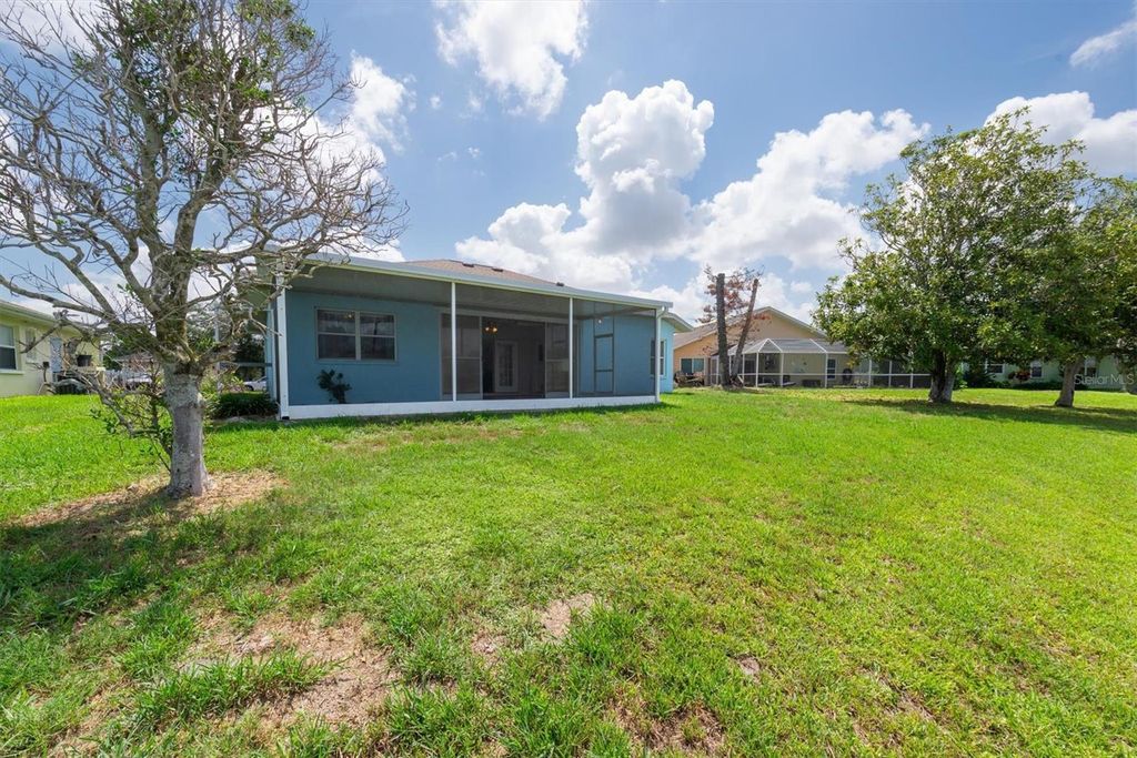 Image 12 of property listing at 5008 25TH STREET E, Bradenton, FL 34203