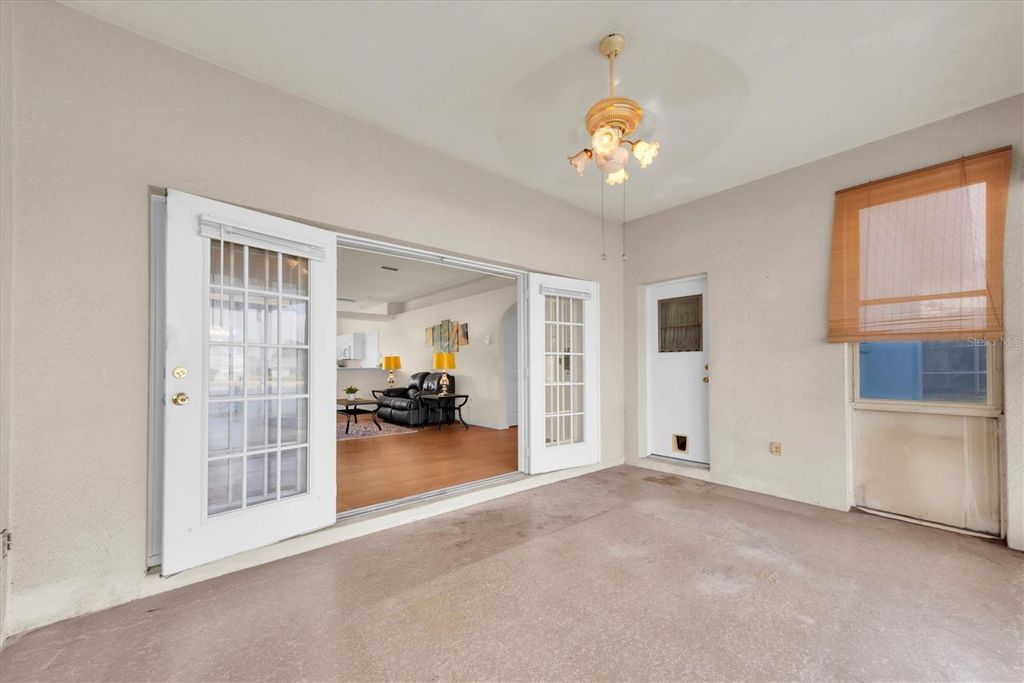 Image 21 of property listing at 5008 25TH STREET E, Bradenton, FL 34203