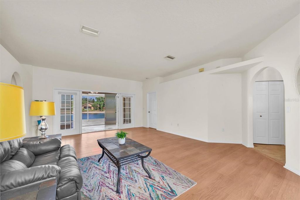 Image 37 of property listing at 5008 25TH STREET E, Bradenton, FL 34203