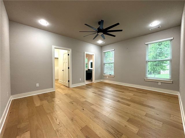 12116 Robinwood Drive, Rogers, AR 72756