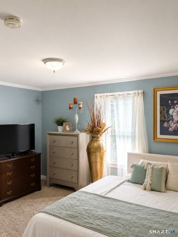 96 Allencrest Drive, Stratford, CT 06614