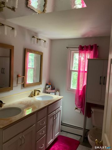 96 Allencrest Drive, Stratford, CT 06614