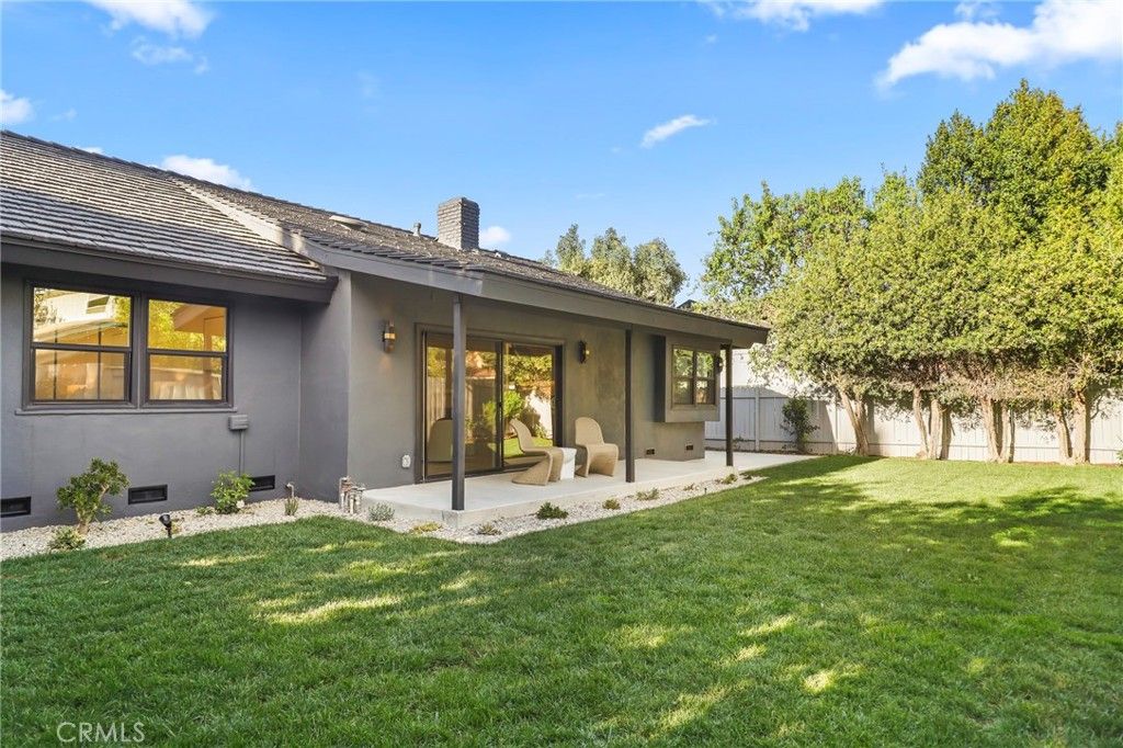 Image 38 of property listing at 23856 Aetna, Woodland Hills, CA 91367