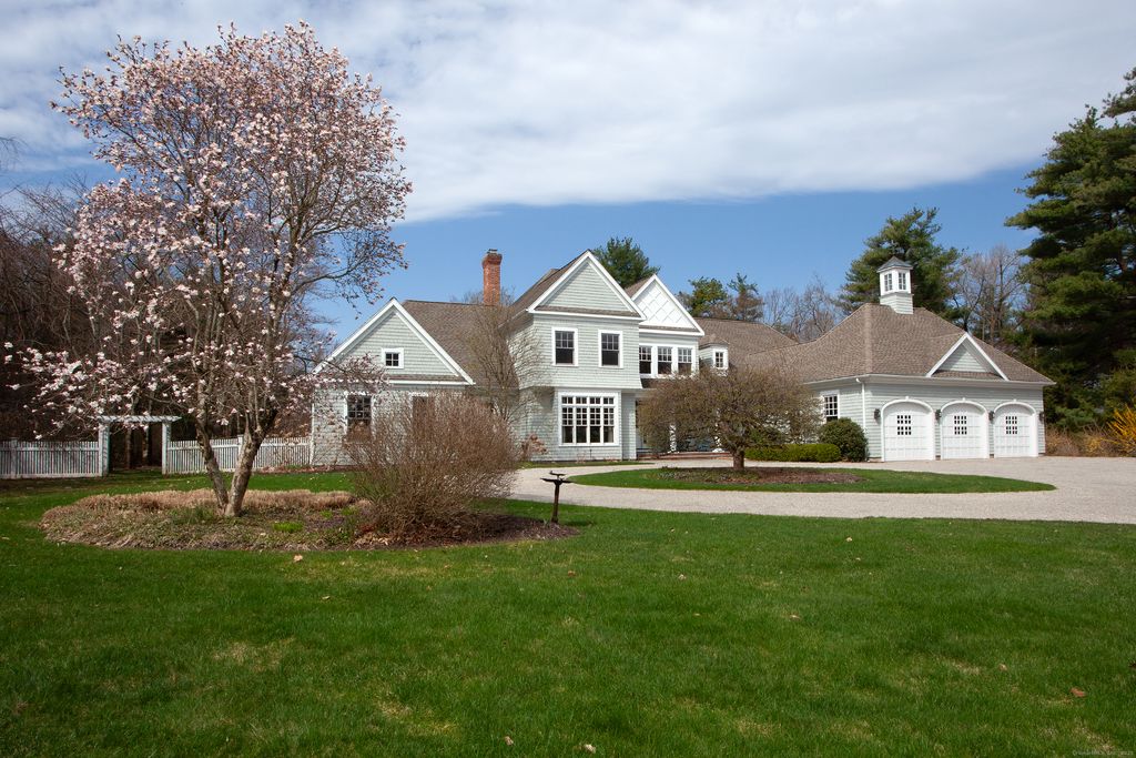 3 Ridgebury Road, Simsbury, CT 06070