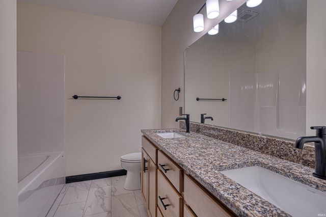 310 SUNSET Drive, Mount Vernon, IN 47620