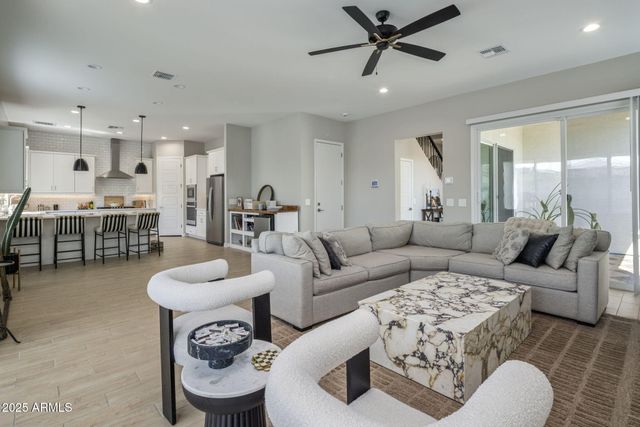 17022 N 51ST Place, Scottsdale, AZ 85254