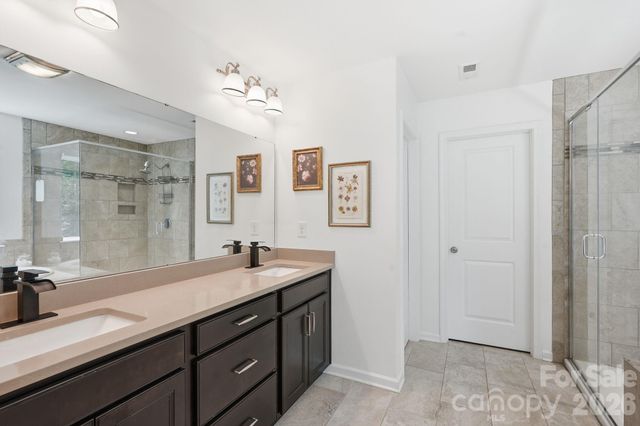 607 Winter Walk Lane, Lake Wylie, SC 29710