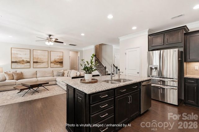 607 Winter Walk Lane, Lake Wylie, SC 29710