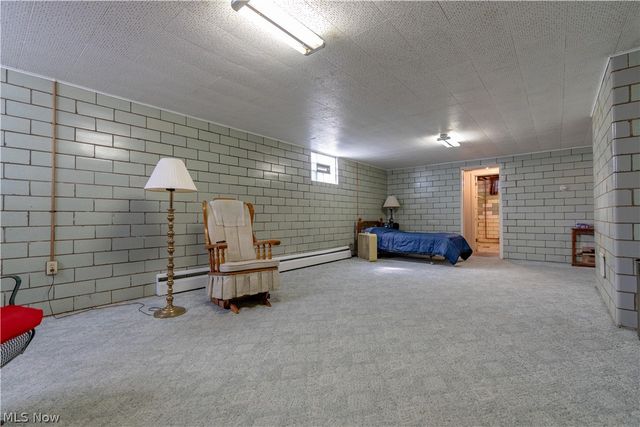 525 33rd Street NW, Canton, OH 44709