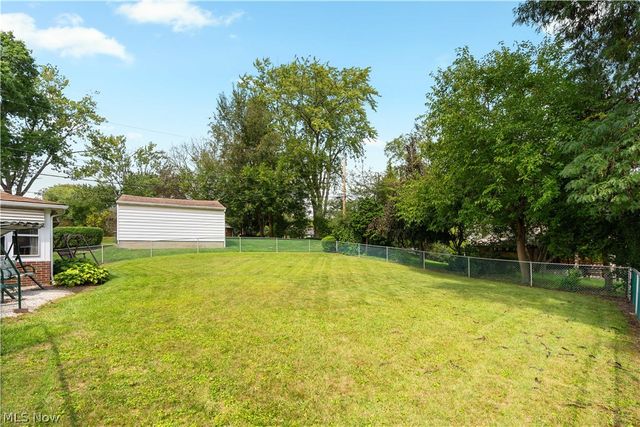 525 33rd Street NW, Canton, OH 44709