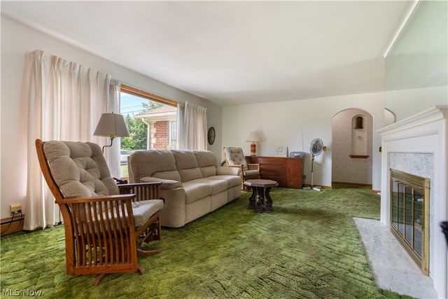 525 33rd Street NW, Canton, OH 44709