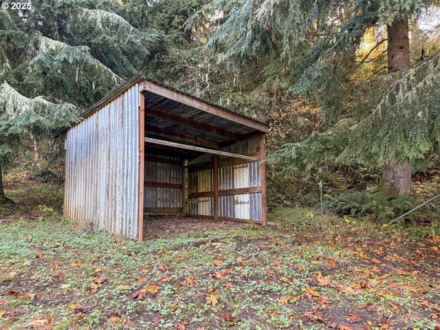 26609 S ELWOOD Rd, Colton, OR 97017