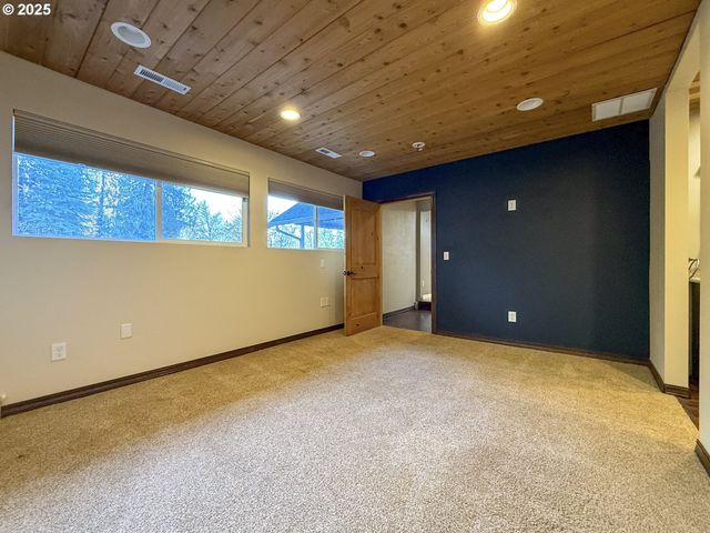 26609 S ELWOOD Rd, Colton, OR 97017