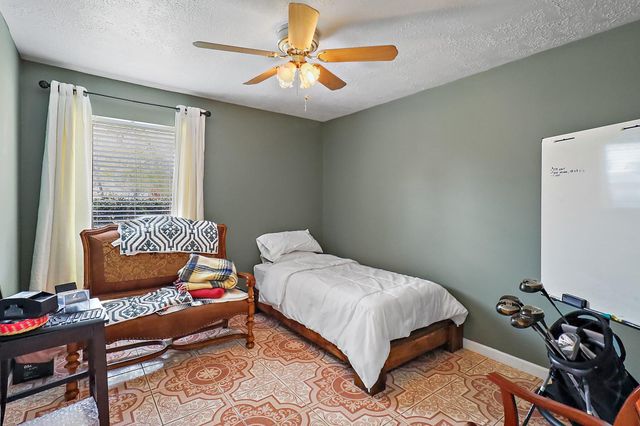 15814 Part Drive, Crosby, TX 77532