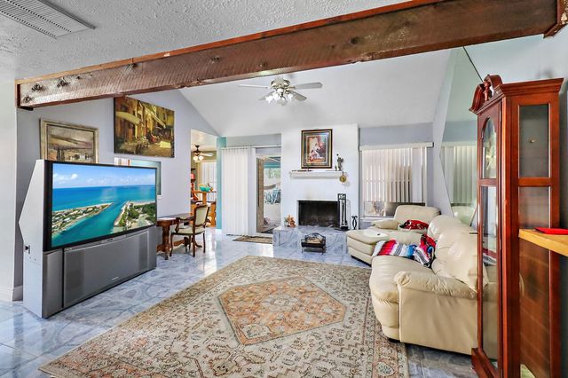 15814 Part Drive, Crosby, TX 77532