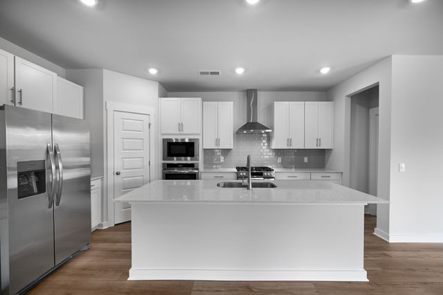 1412 Old Hebron Road, Lebanon, TN 37087