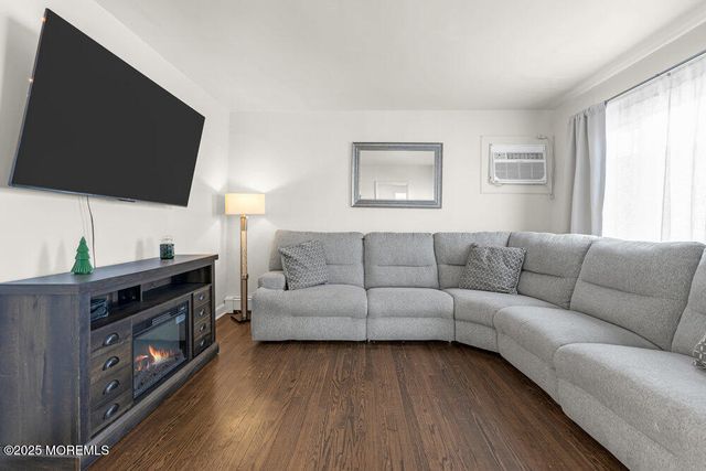 135 High Street, Piscataway Twp, NJ 08854