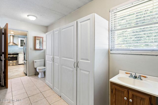 220 Brockway Road, Wilmington, NC 28411