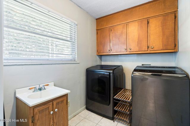 220 Brockway Road, Wilmington, NC 28411