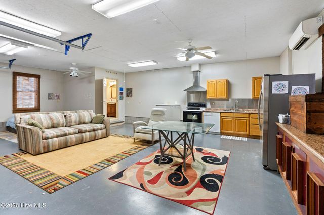 220 Brockway Road, Wilmington, NC 28411