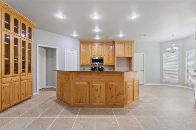 140 Oak Ridge Loop, Whitney, TX 76692