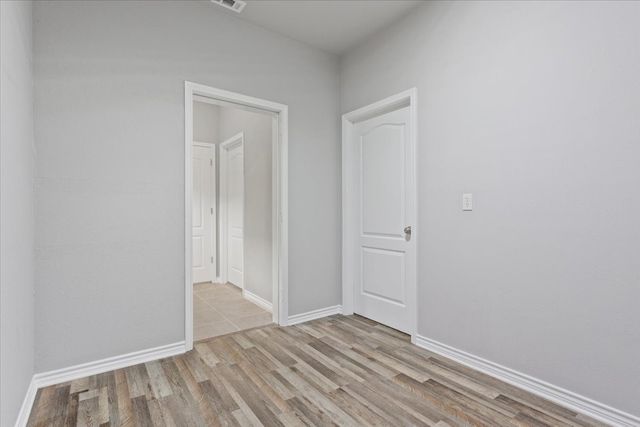 140 Oak Ridge Loop, Whitney, TX 76692