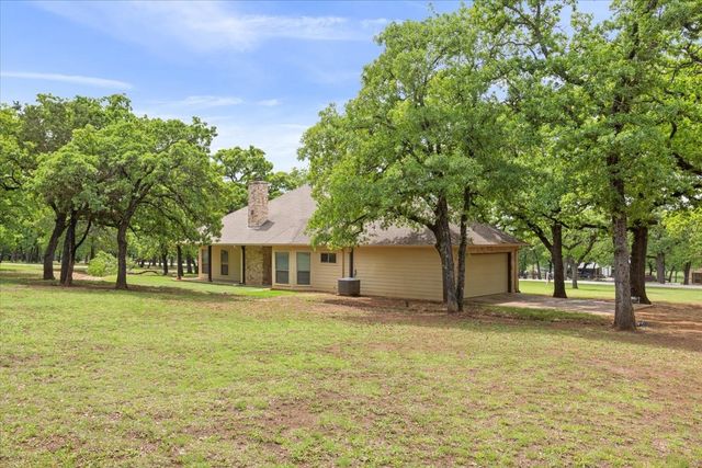 140 Oak Ridge Loop, Whitney, TX 76692