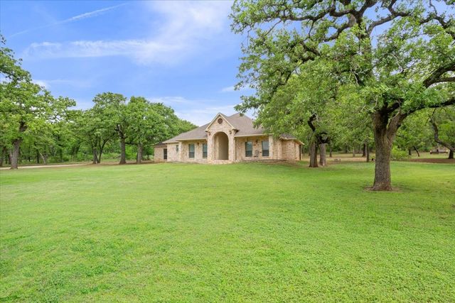 140 Oak Ridge Loop, Whitney, TX 76692