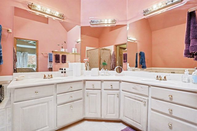 2598 Chasewood Court, Aurora, IL 60502