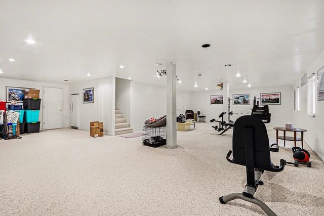 2598 Chasewood Court, Aurora, IL 60502