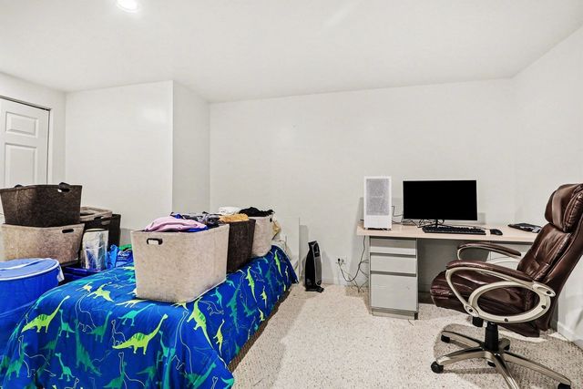 2598 Chasewood Court, Aurora, IL 60502