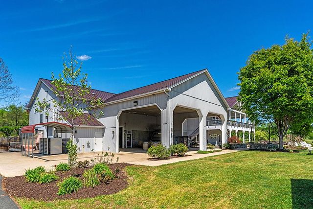 43 NARMADA LN, Amissville, VA 20106