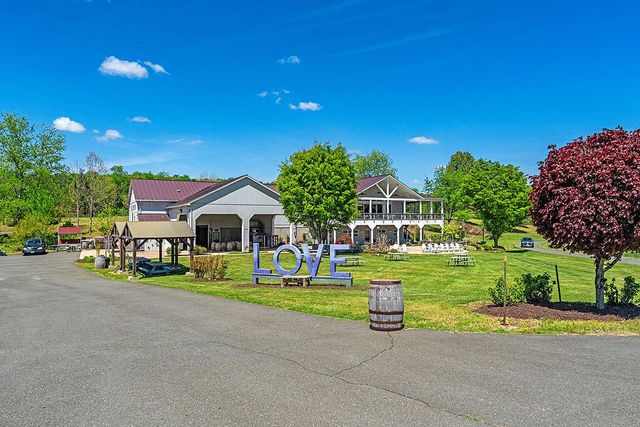 43 NARMADA LN, Amissville, VA 20106