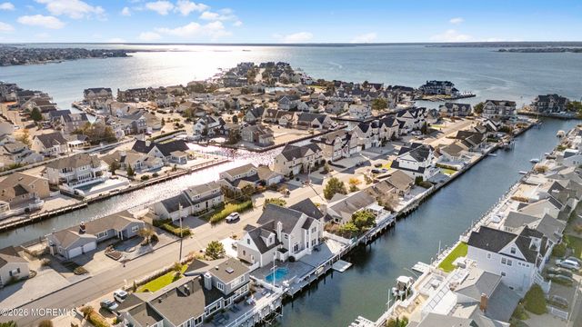 311 Brigantine Lane, Mantoloking, NJ 08738