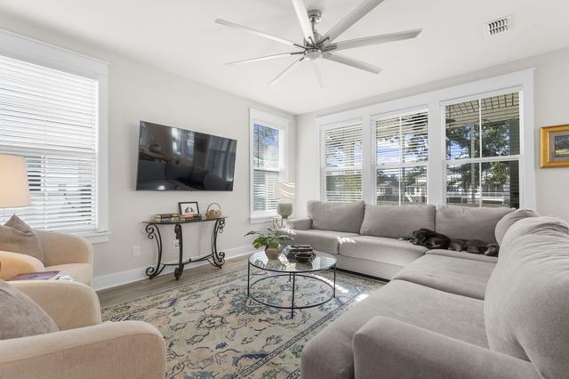 1613 Farmers Way, Mount Pleasant, SC 29466