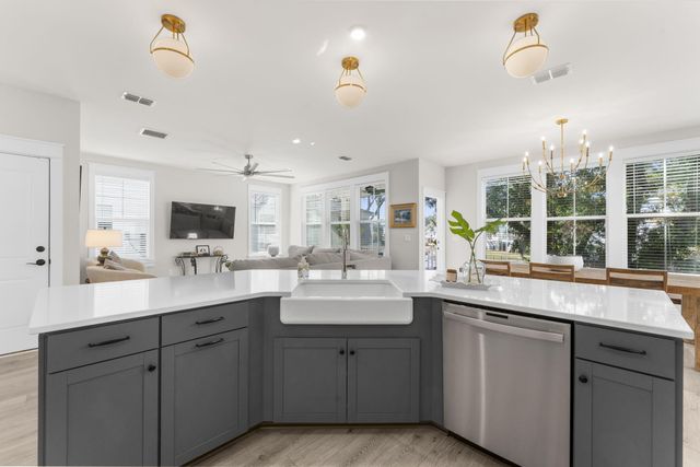 1613 Farmers Way, Mount Pleasant, SC 29466