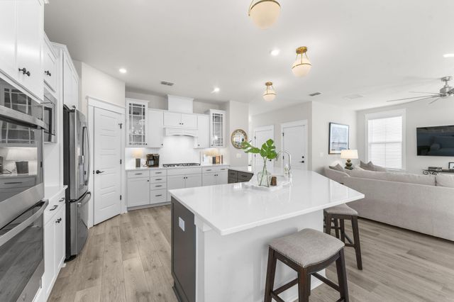 1613 Farmers Way, Mount Pleasant, SC 29466