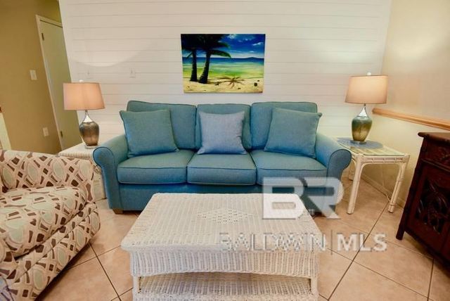 1069 W Beach Boulevard 1-A, Gulf Shores, AL 36542