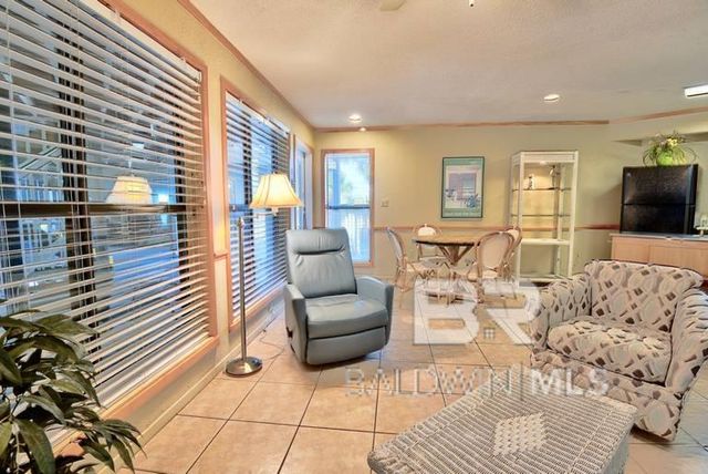 1069 W Beach Boulevard 1-A, Gulf Shores, AL 36542