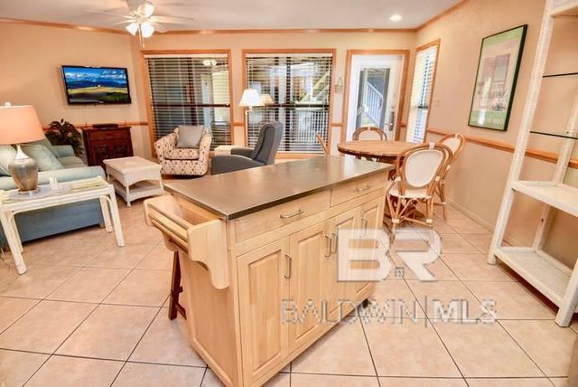 1069 W Beach Boulevard 1-A, Gulf Shores, AL 36542