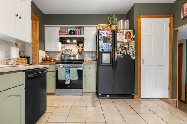 35 Hawthorne Drive, Harrison, AR 72601