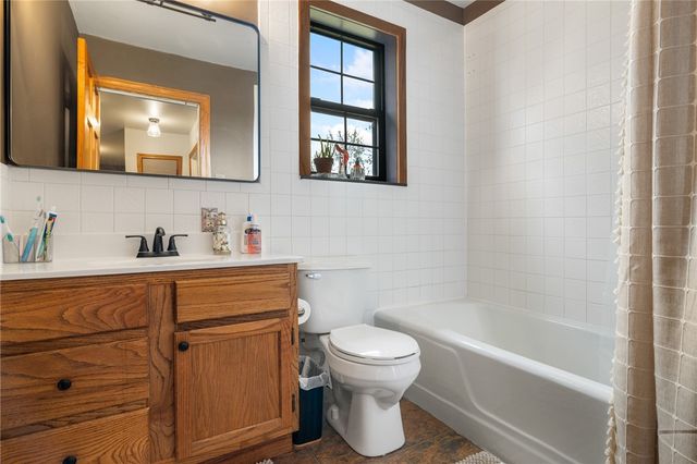 35 Hawthorne Drive, Harrison, AR 72601