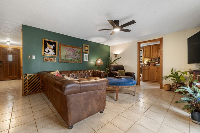 35 Hawthorne Drive, Harrison, AR 72601