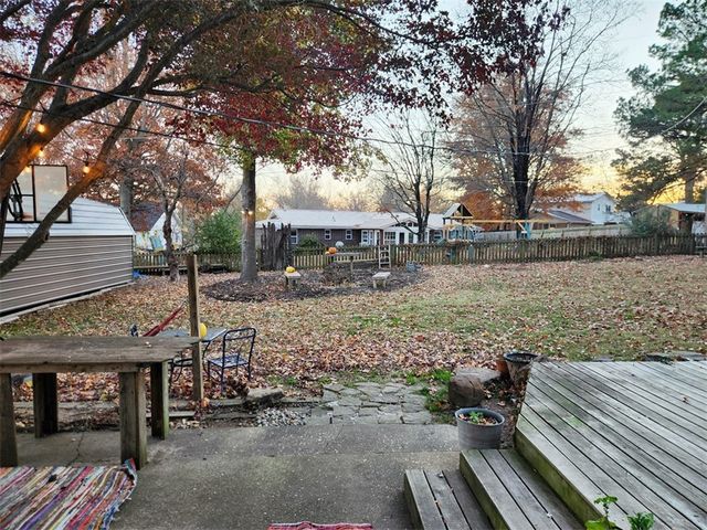 35 Hawthorne Drive, Harrison, AR 72601