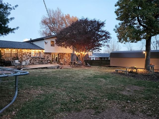 35 Hawthorne Drive, Harrison, AR 72601