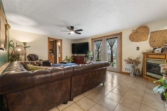 35 Hawthorne Drive, Harrison, AR 72601