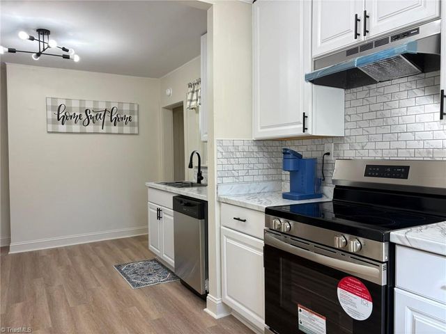 1053 Hoots Road, Yadkinville, NC 27055