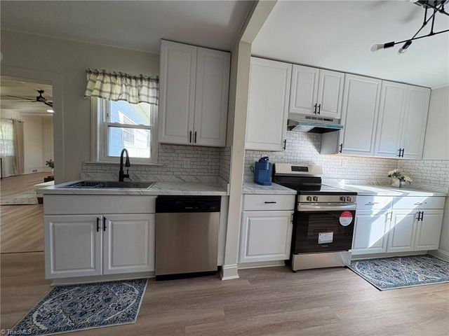 1053 Hoots Road, Yadkinville, NC 27055