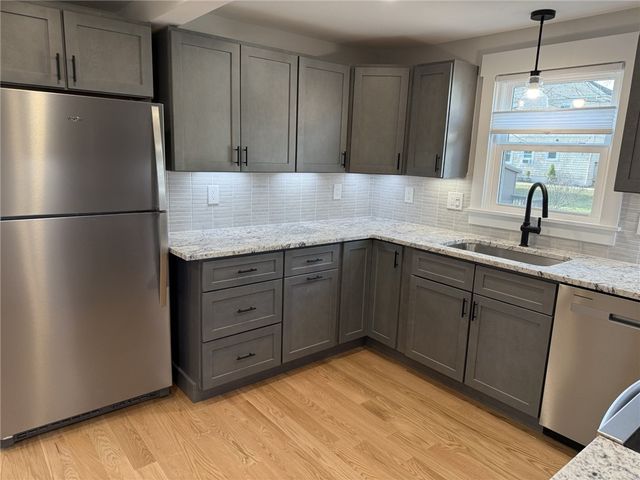 863 Main Street 1, East Greenwich, RI 02818