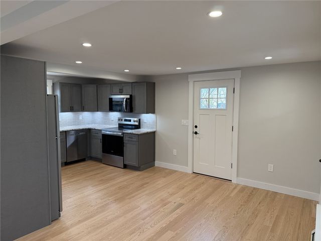 863 Main Street 1, East Greenwich, RI 02818